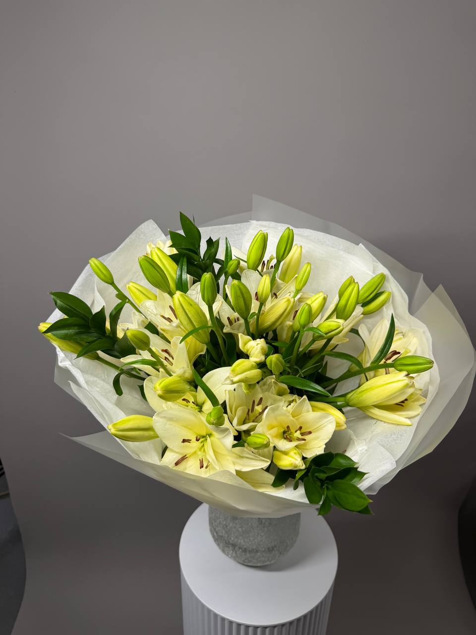 Golden Lily Bouquet