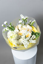 Pure Elegance White Bouquet