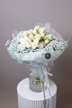Sky Whisper Rose Bouquet
