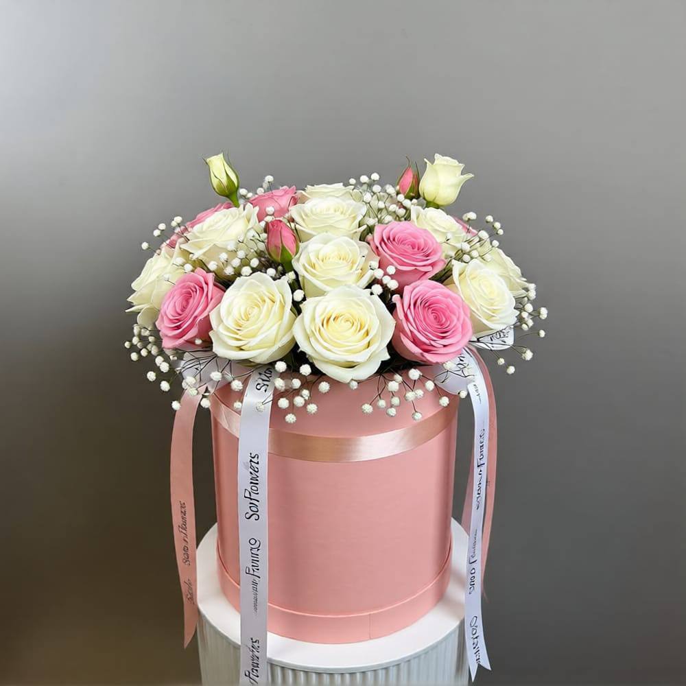 Soft Blush Rose Box